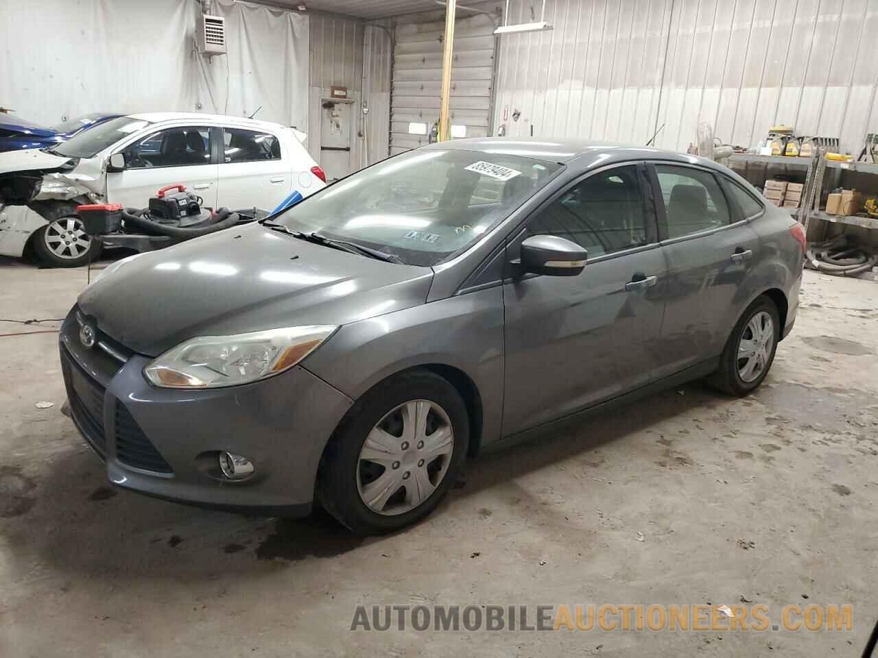 1FAHP3F25CL317998 FORD FOCUS 2012