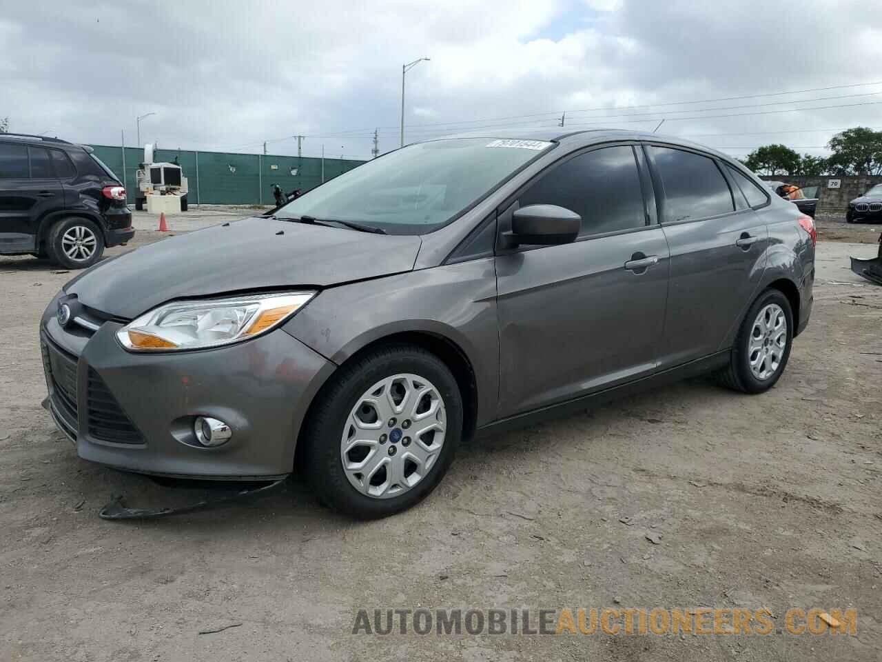 1FAHP3F25CL463091 FORD FOCUS 2012