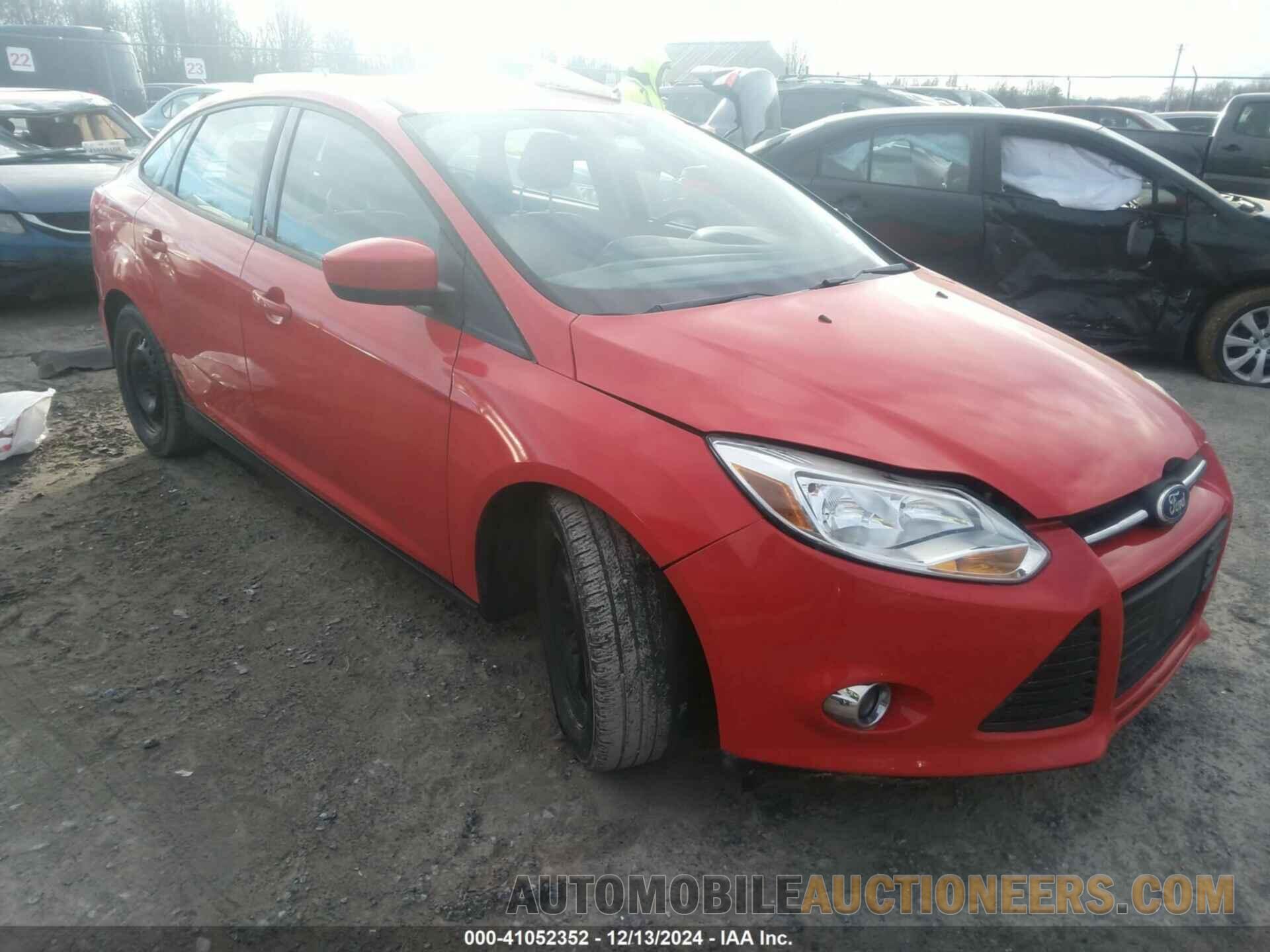 1FAHP3F26CL103831 FORD FOCUS 2012