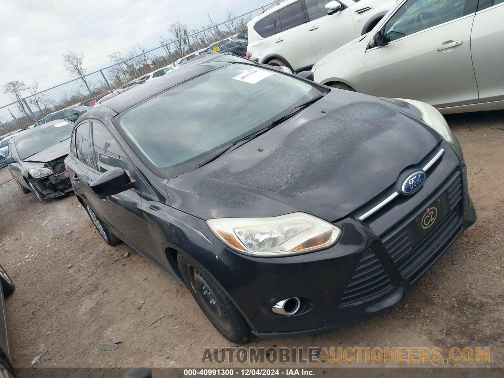 1FAHP3F26CL166606 FORD FOCUS 2012