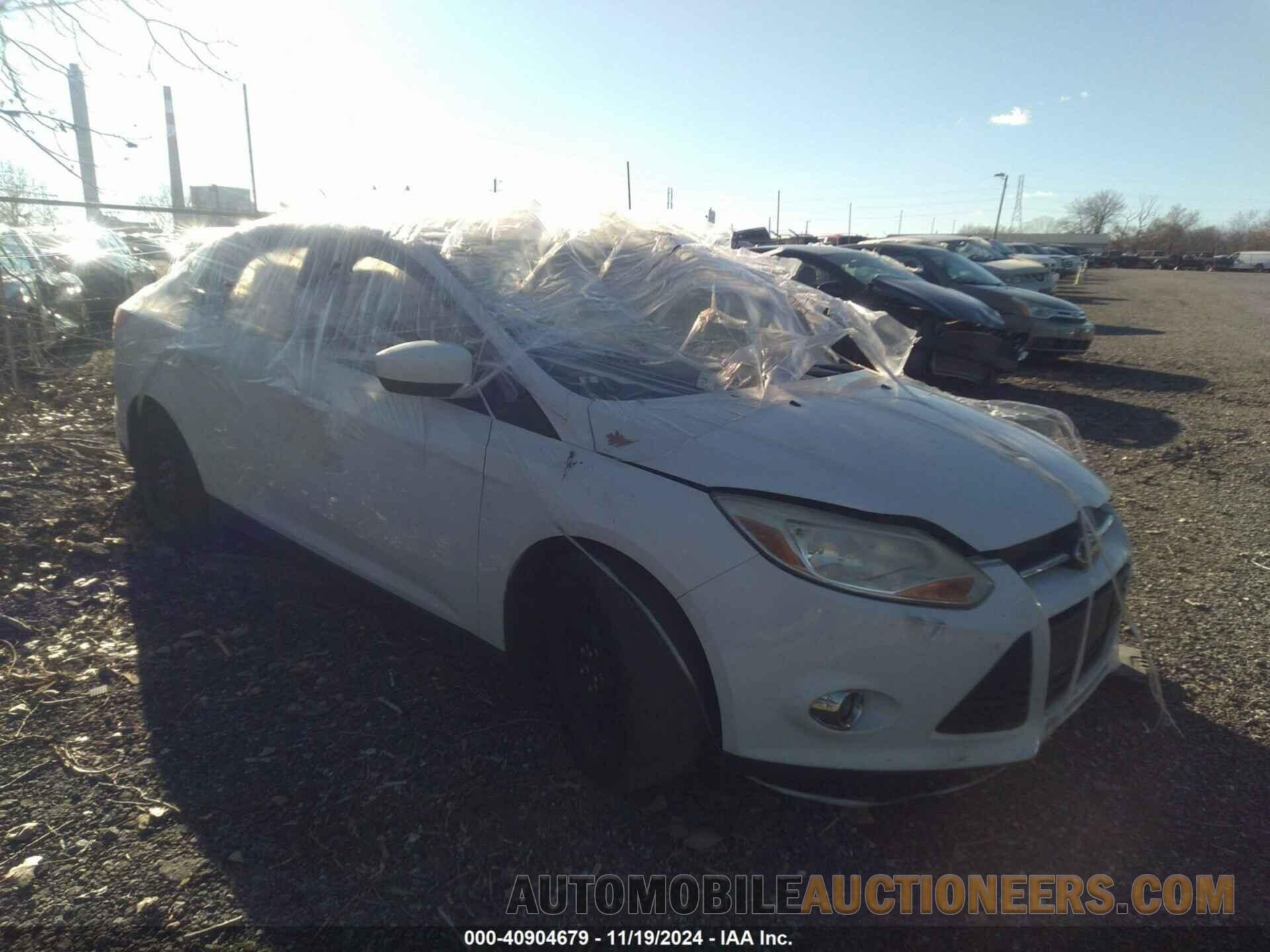 1FAHP3F26CL374582 FORD FOCUS 2012