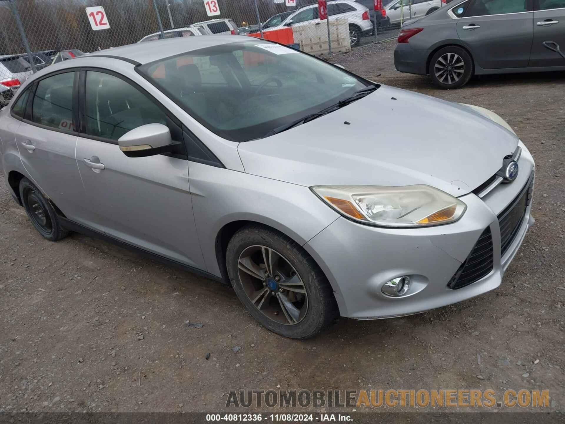 1FAHP3F28CL171824 FORD FOCUS 2012