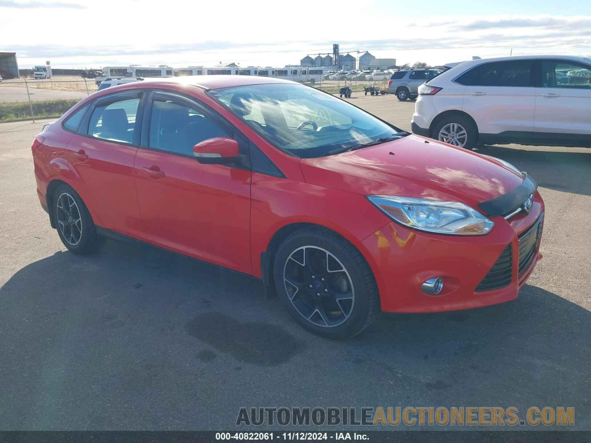 1FAHP3F28CL324279 FORD FOCUS 2012