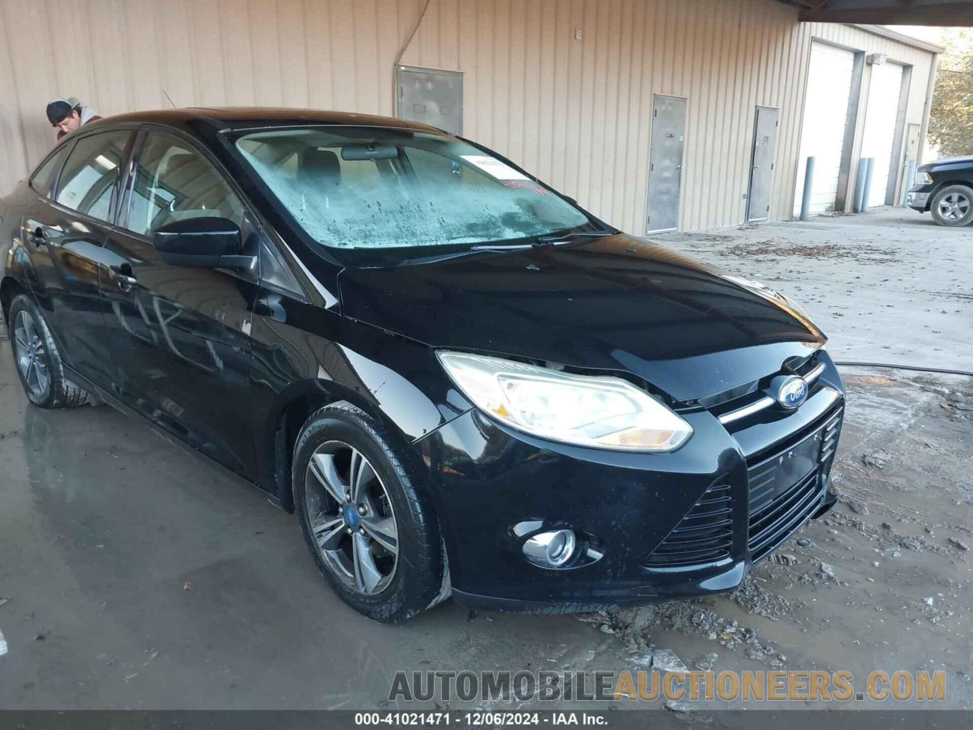 1FAHP3F29CL213661 FORD FOCUS 2012