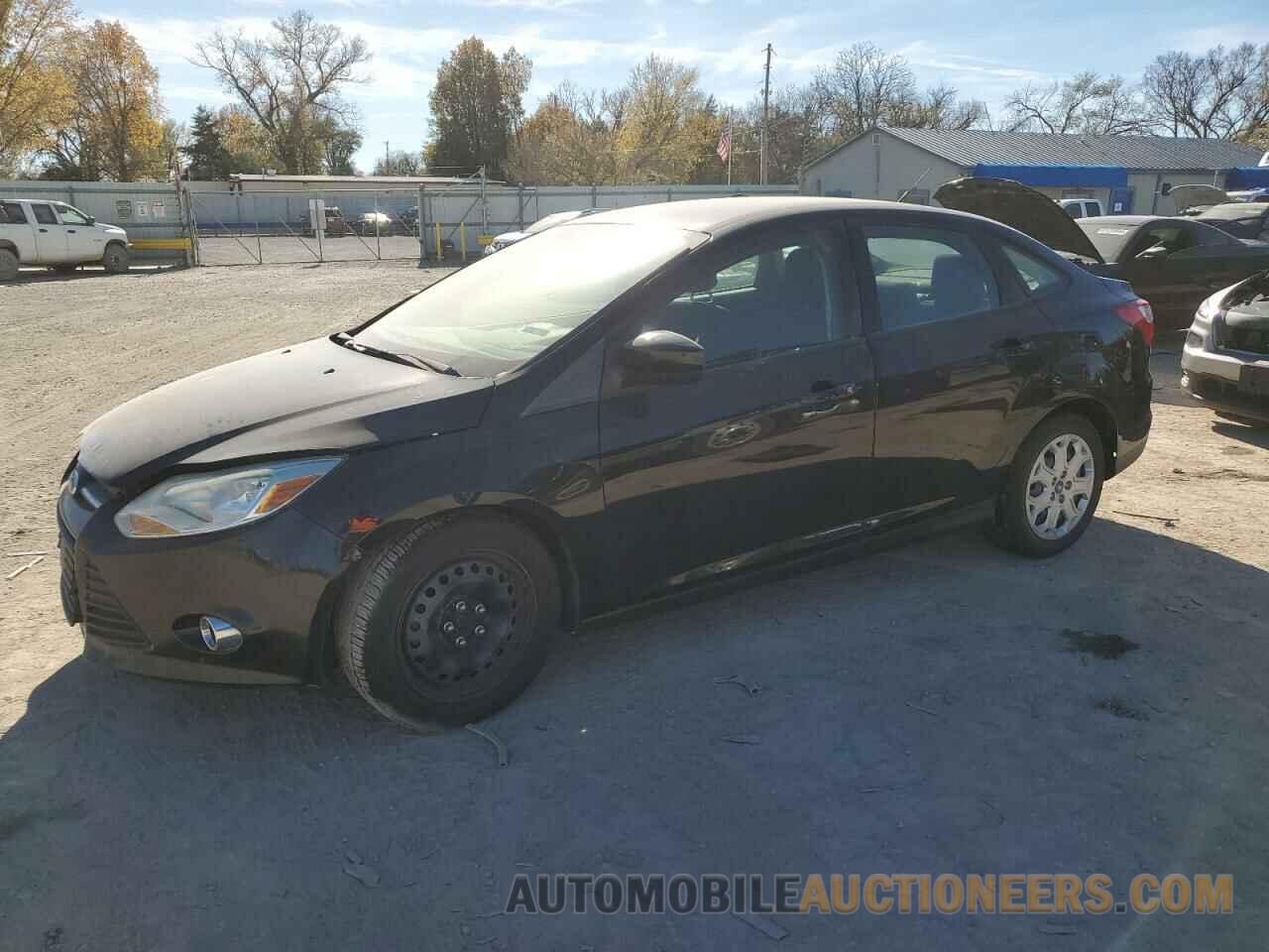 1FAHP3F29CL267459 FORD FOCUS 2012