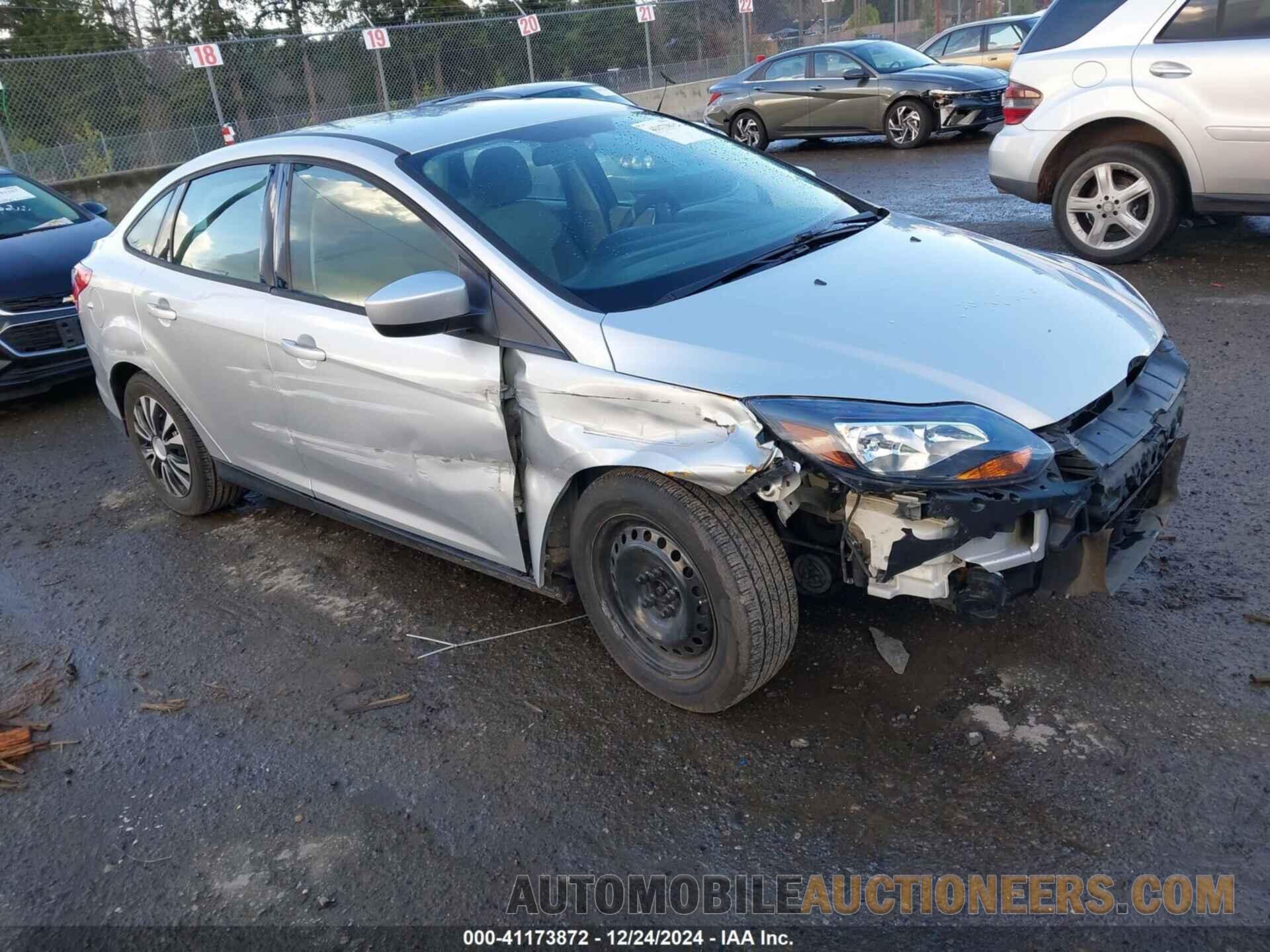 1FAHP3F29CL470285 FORD FOCUS 2012