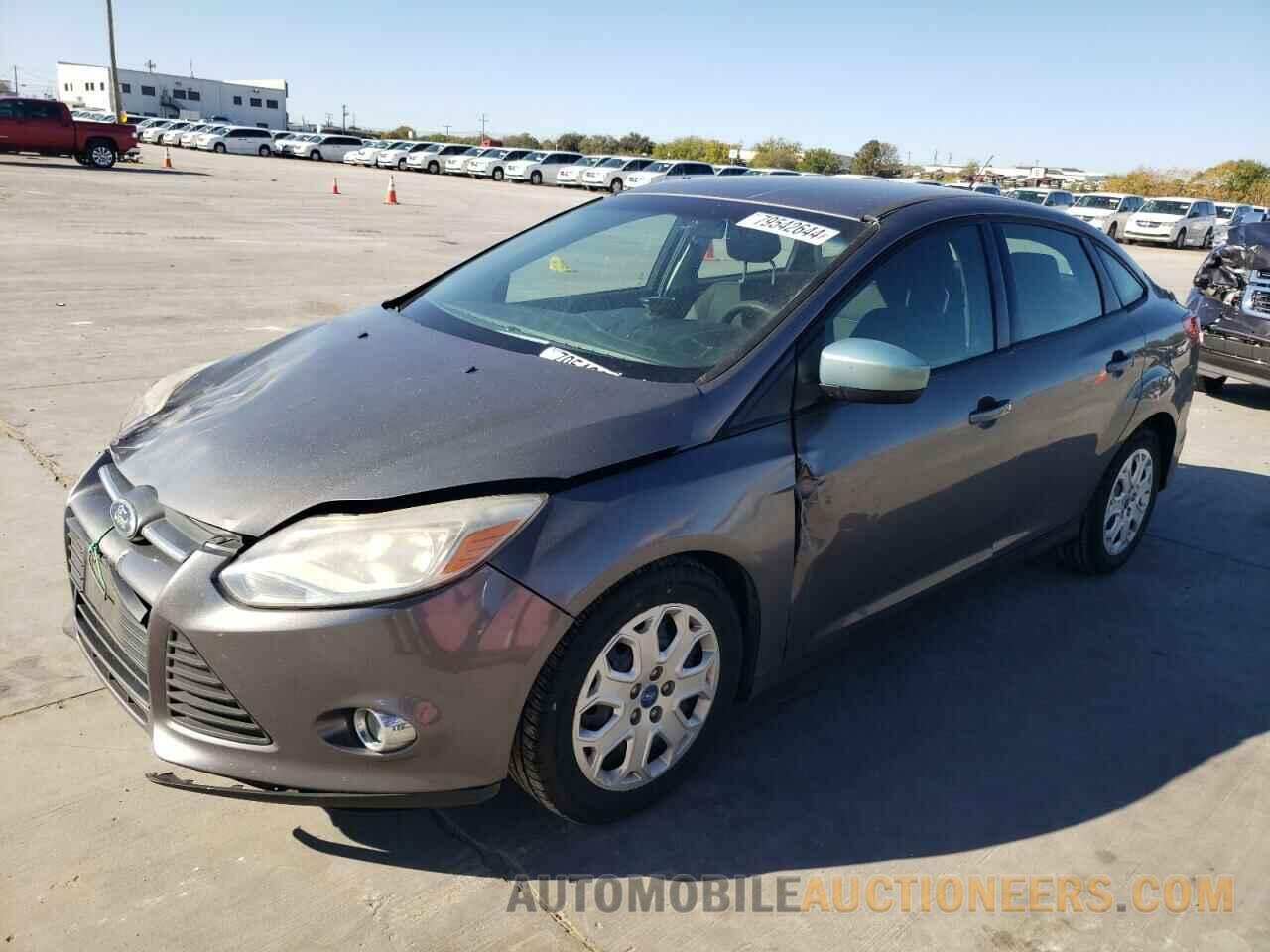 1FAHP3F2XCL207576 FORD FOCUS 2012