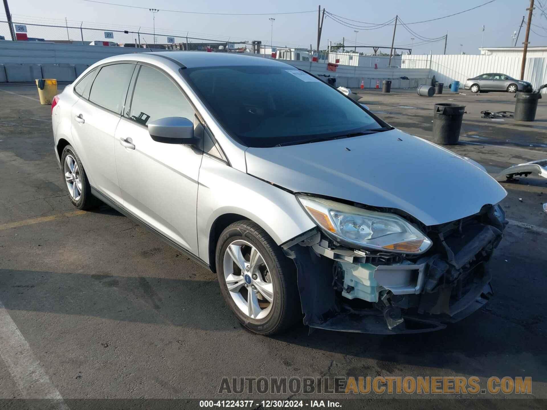 1FAHP3F2XCL477942 FORD FOCUS 2012