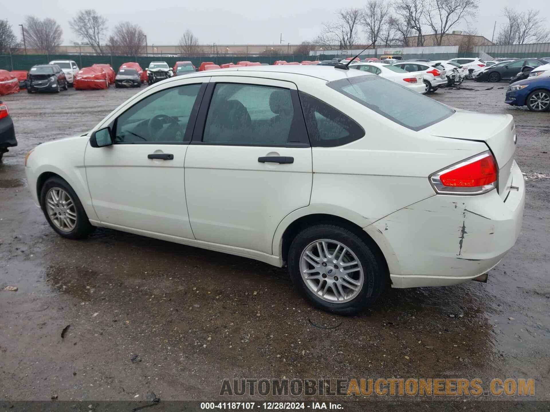 1FAHP3FNXBW180824 FORD FOCUS 2011