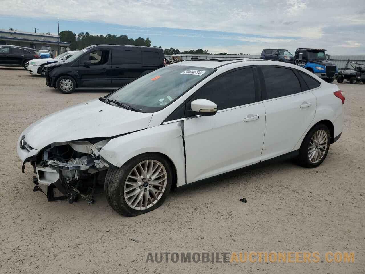 1FAHP3H20CL424597 FORD FOCUS 2012