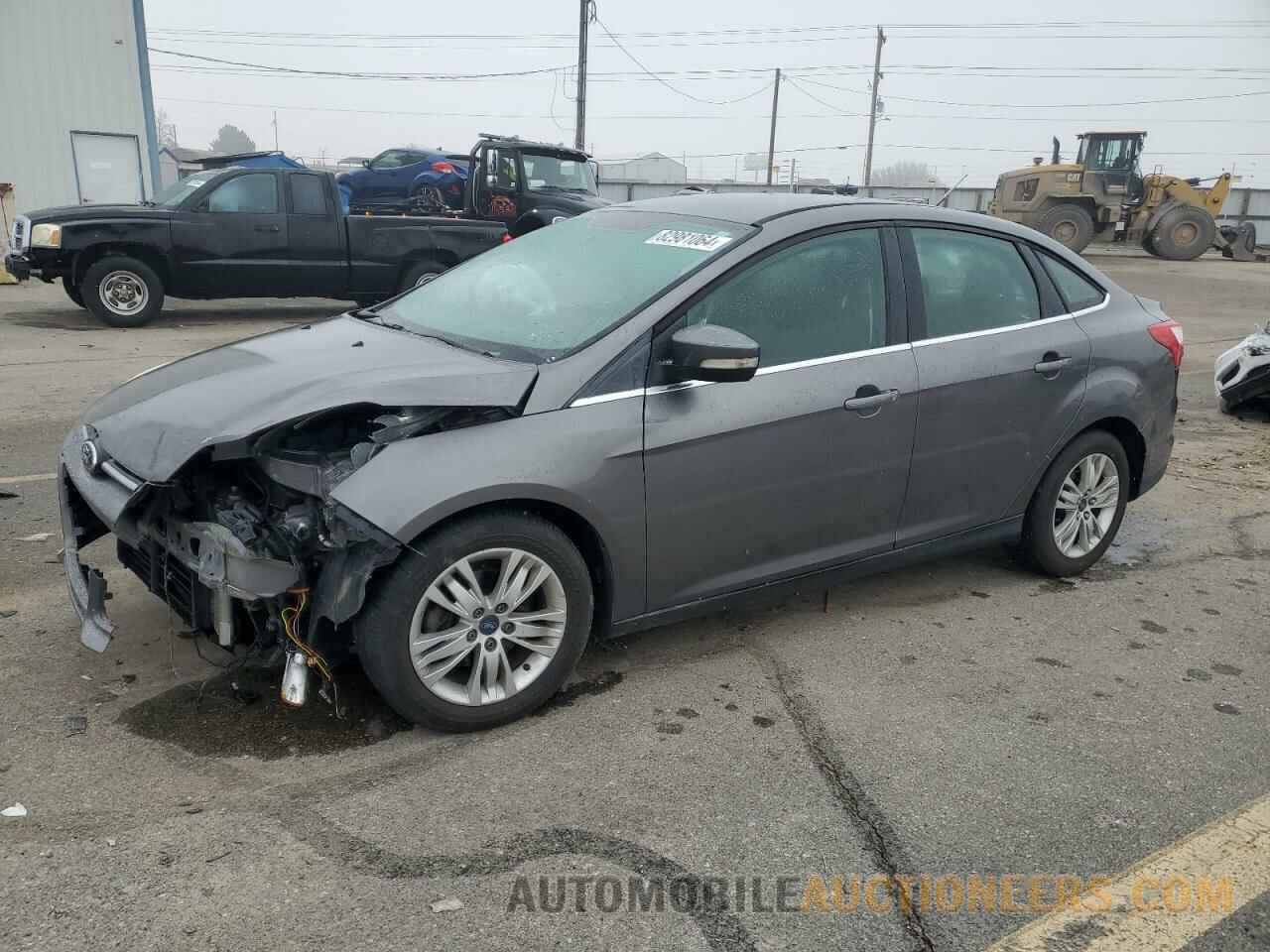 1FAHP3H21CL457608 FORD FOCUS 2012