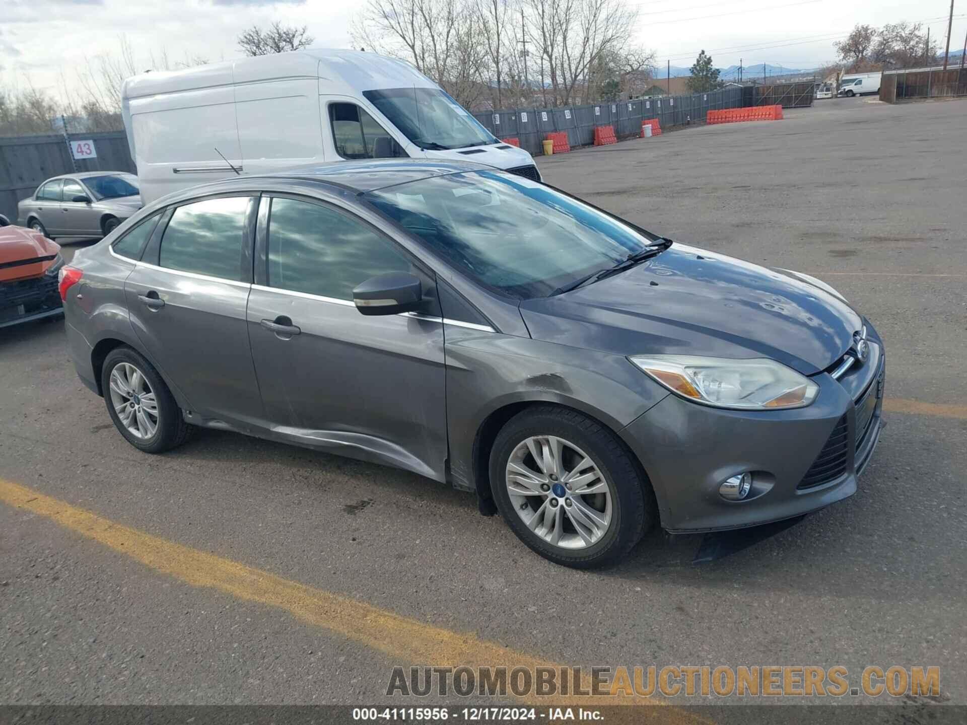 1FAHP3H24CL114839 FORD FOCUS 2012