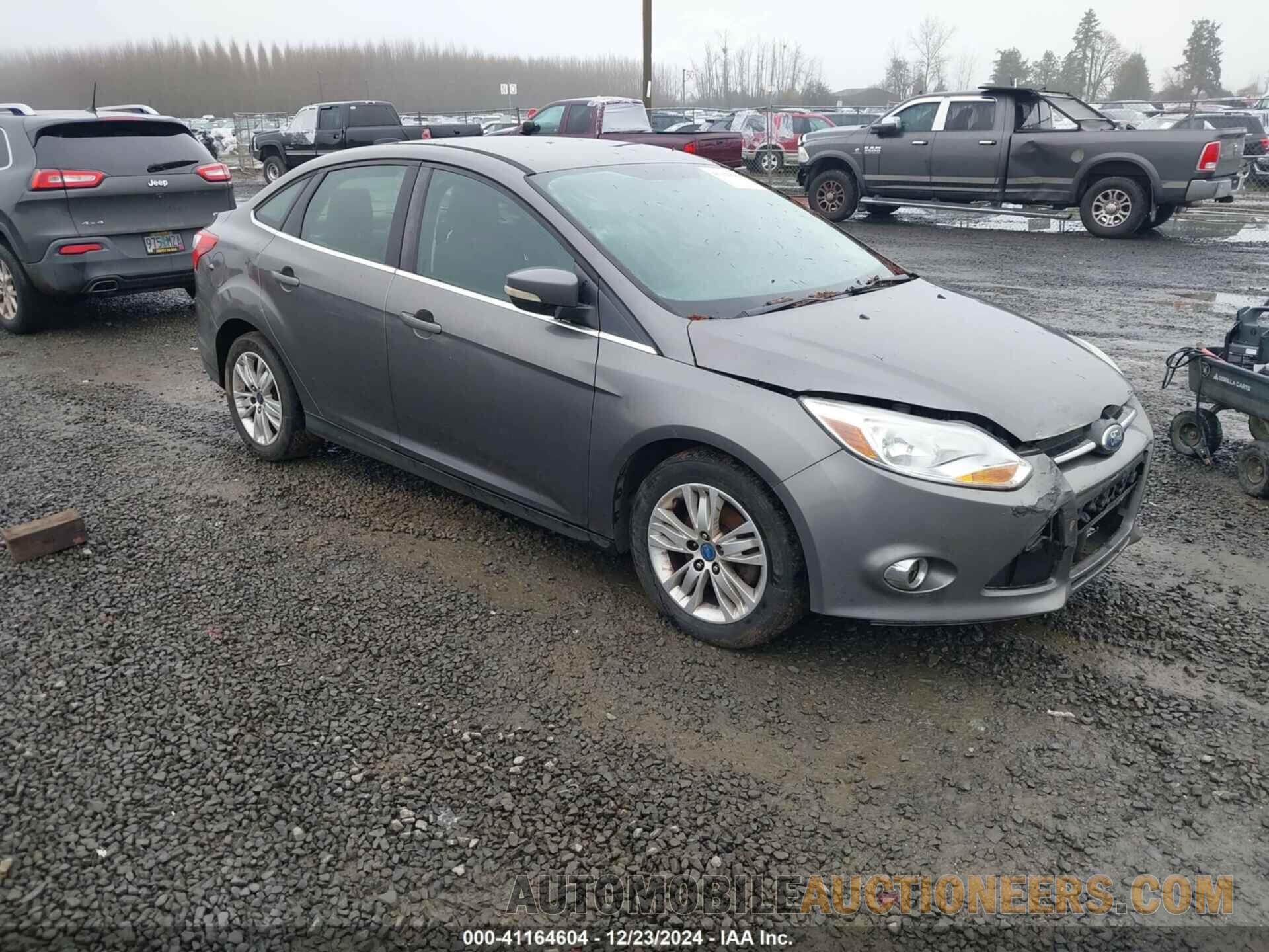 1FAHP3H26CL239437 FORD FOCUS 2012