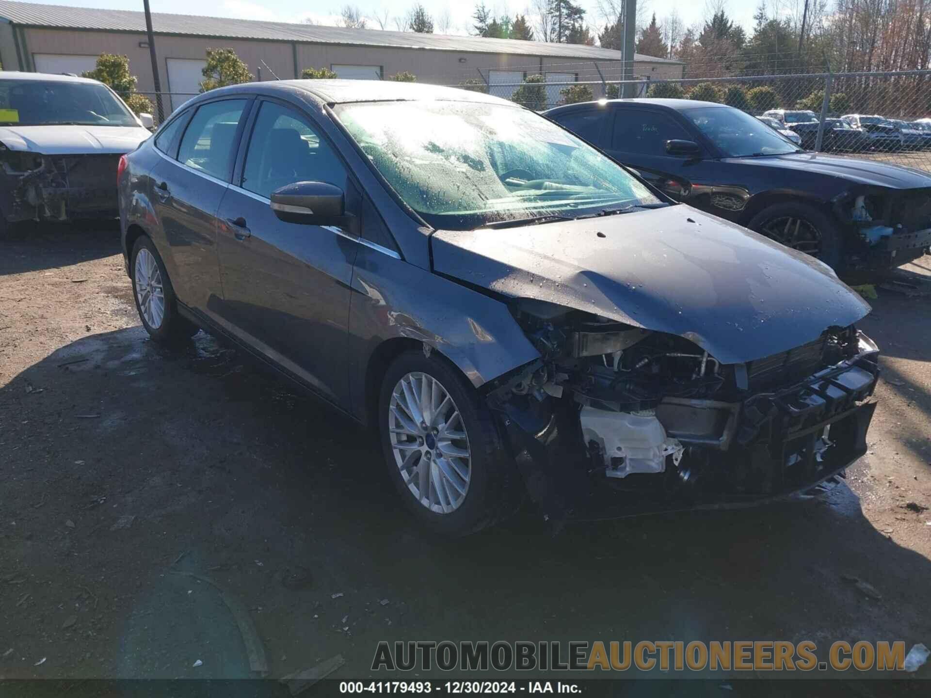 1FAHP3H27CL225997 FORD FOCUS 2012