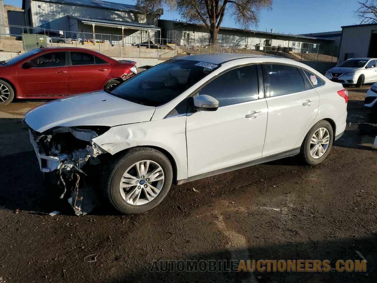 1FAHP3H27CL392988 FORD FOCUS 2012