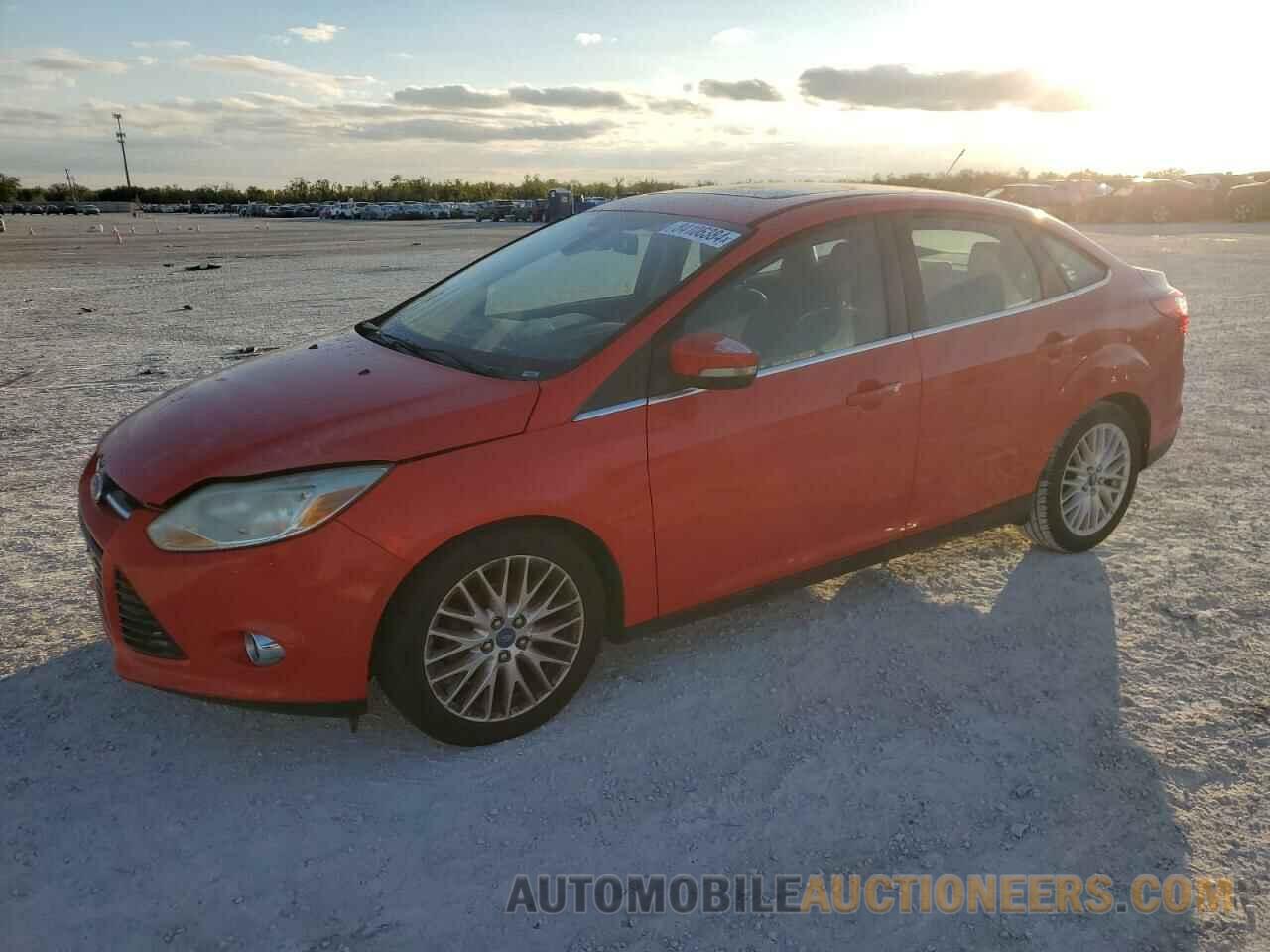 1FAHP3H29CL200762 FORD FOCUS 2012