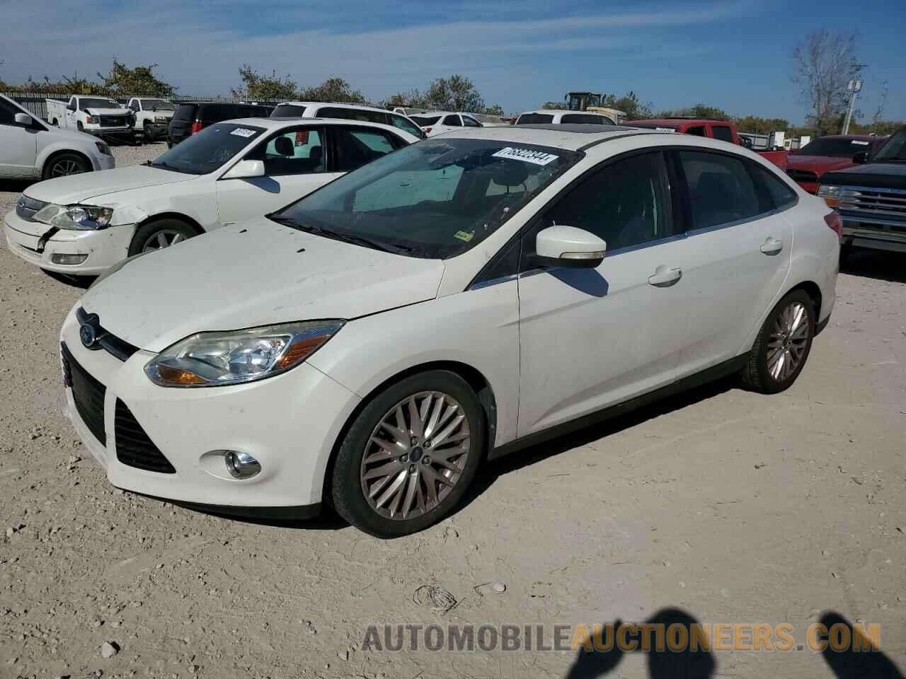 1FAHP3H29CL282962 FORD FOCUS 2012