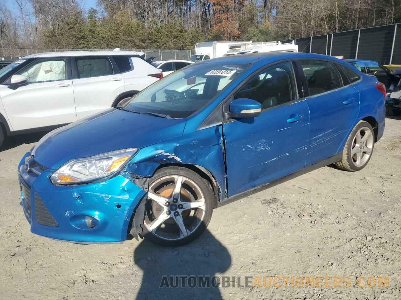 1FAHP3J25CL182786 FORD FOCUS 2012