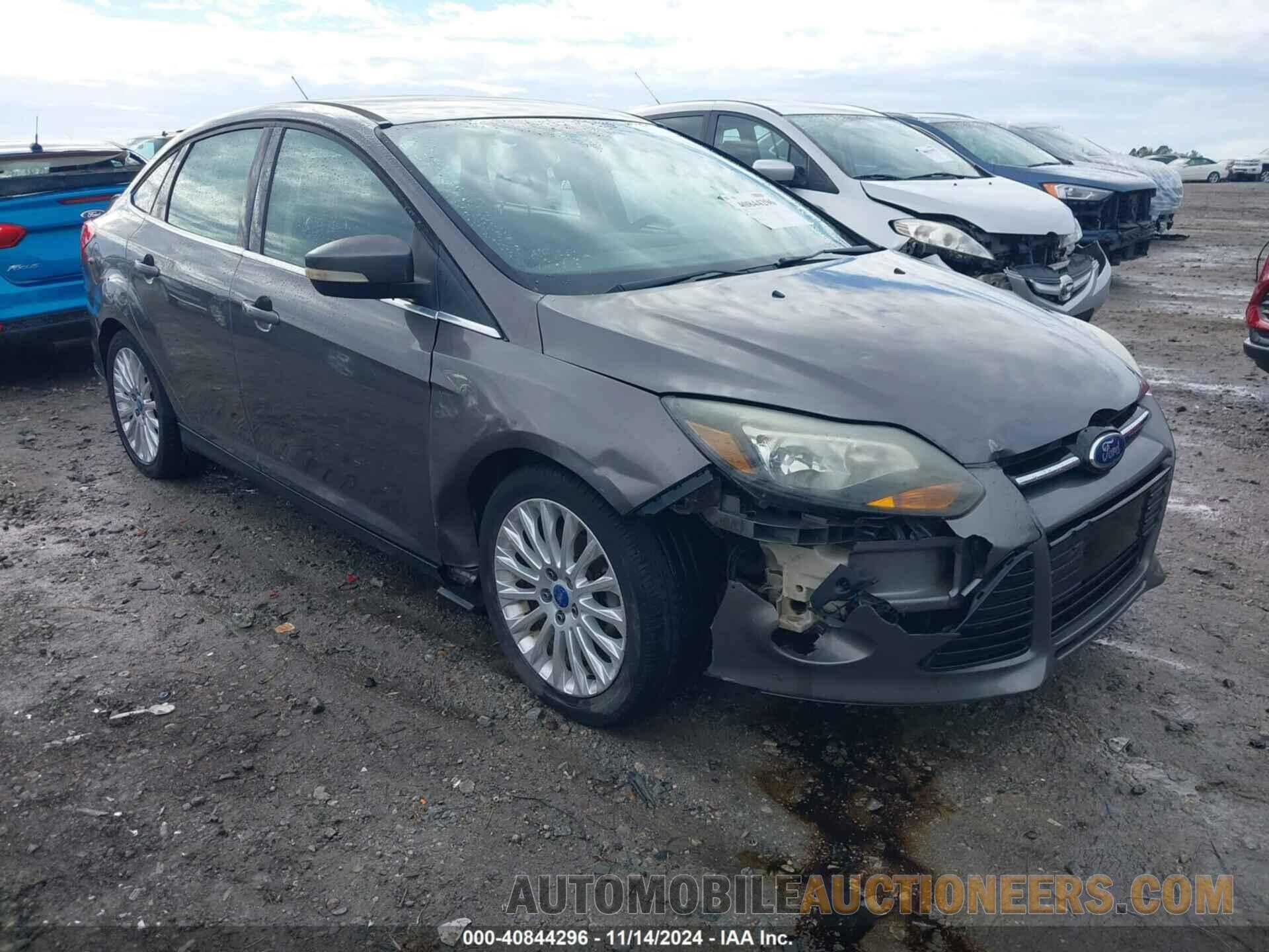 1FAHP3J28CL213609 FORD FOCUS 2012