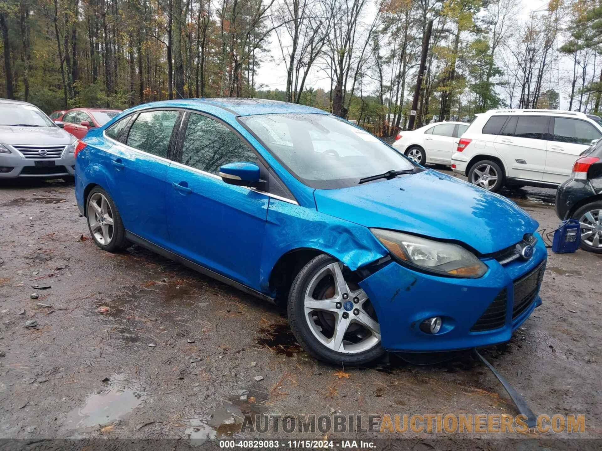 1FAHP3J28CL220267 FORD FOCUS 2012