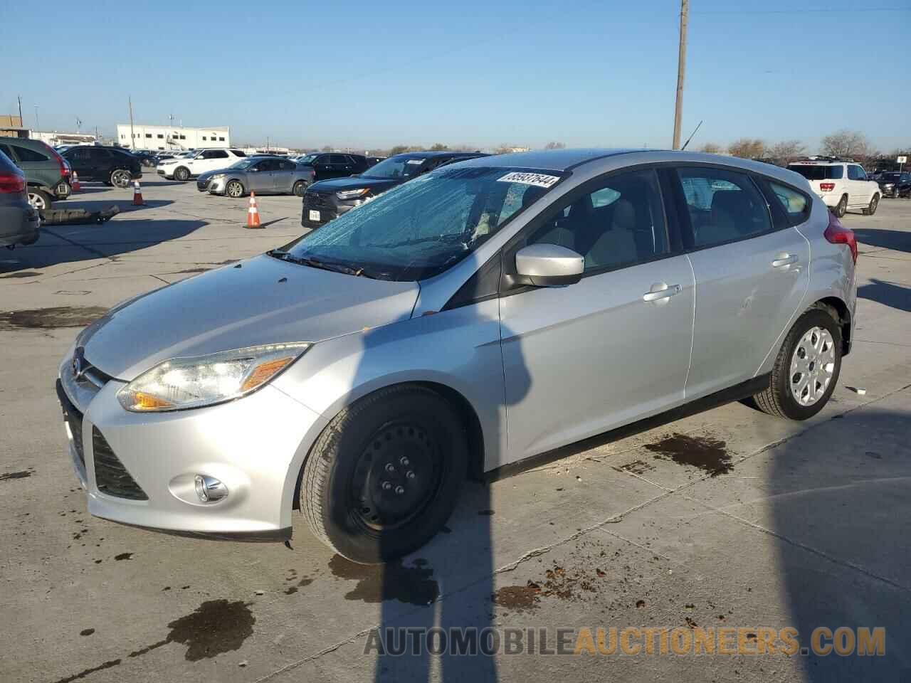 1FAHP3K20CL465787 FORD FOCUS 2012