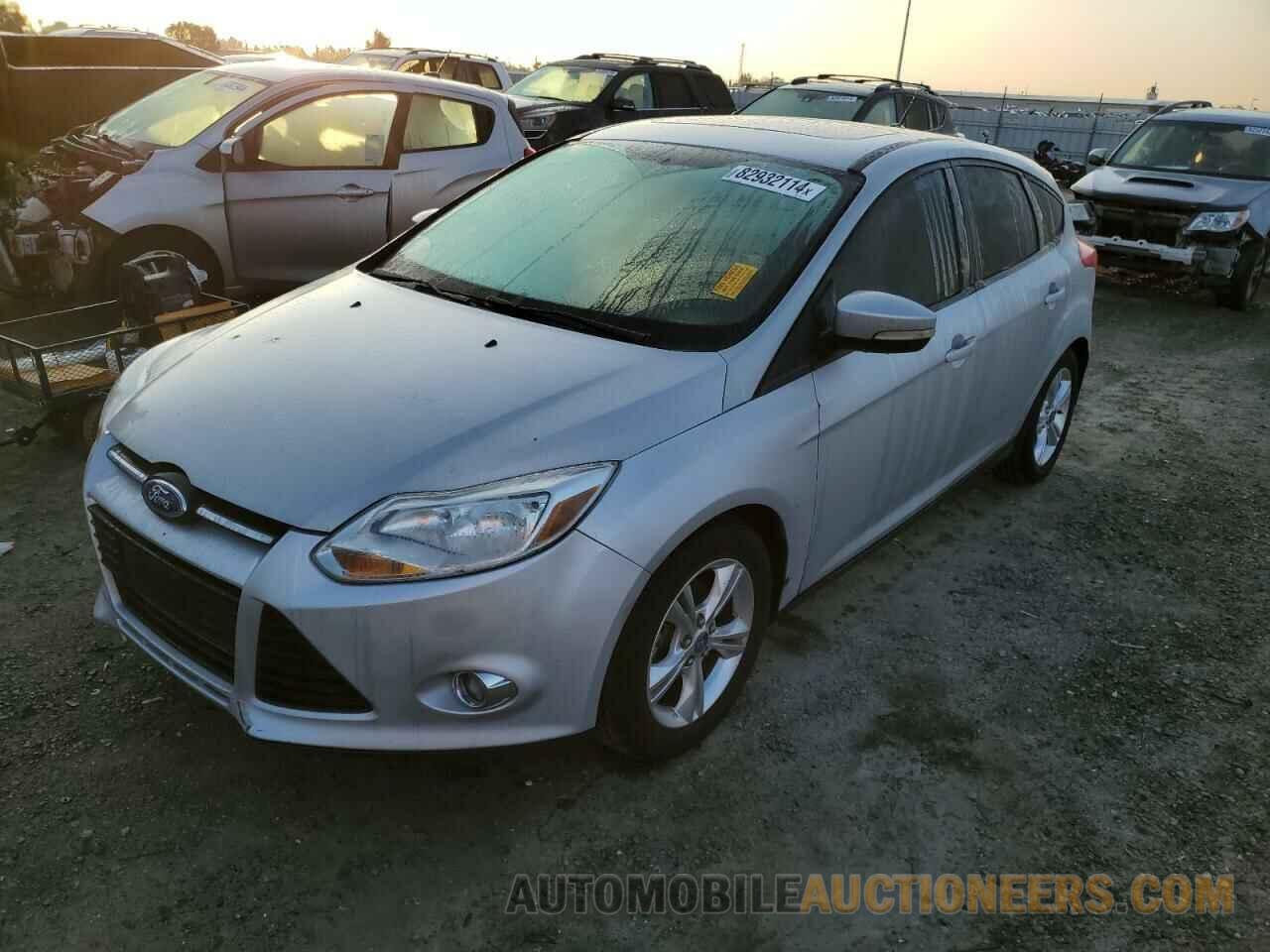 1FAHP3K26CL277405 FORD FOCUS 2012