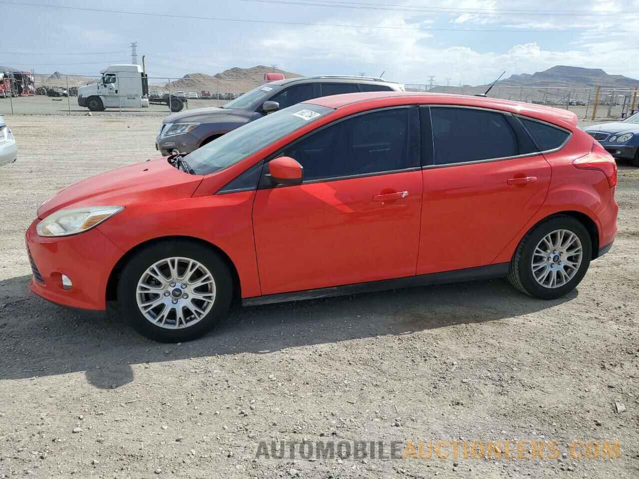 1FAHP3K28CL373083 FORD FOCUS 2012