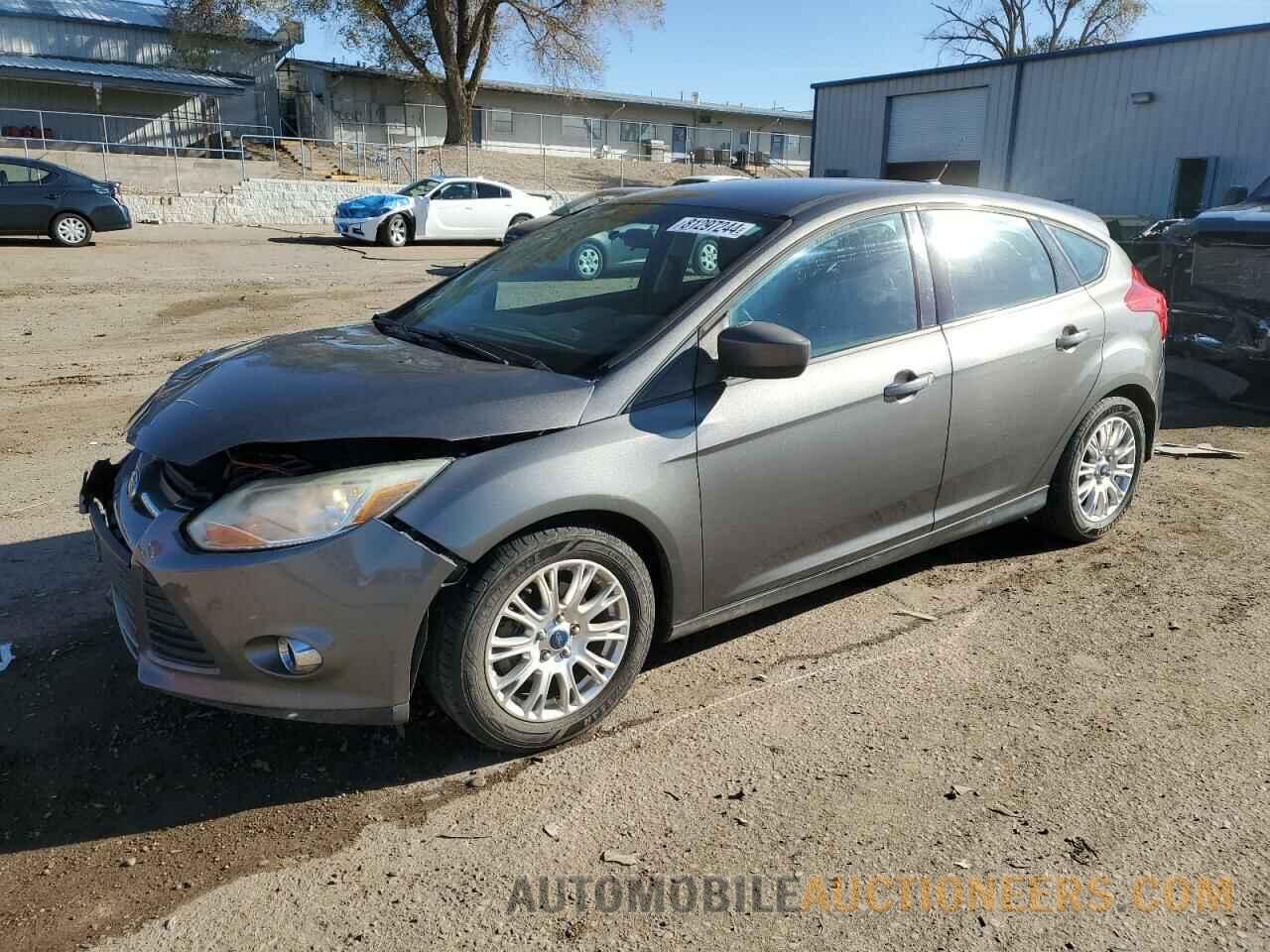 1FAHP3K29CL333692 FORD FOCUS 2012