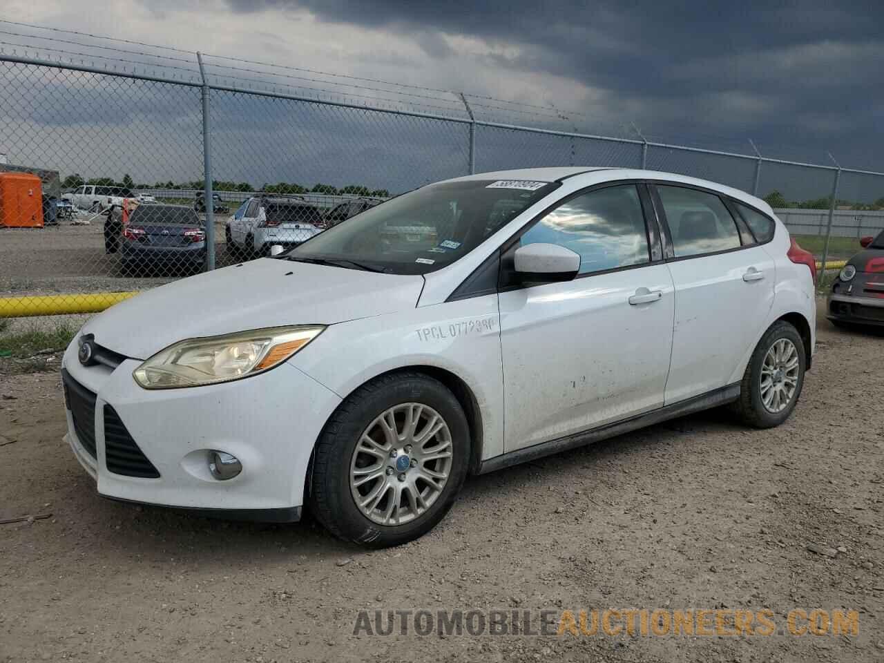 1FAHP3K2XCL387776 FORD FOCUS 2012