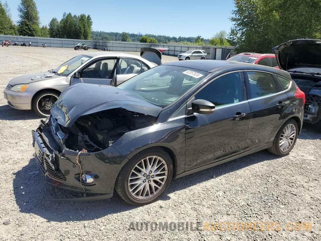 1FAHP3M25CL302548 FORD FOCUS 2012