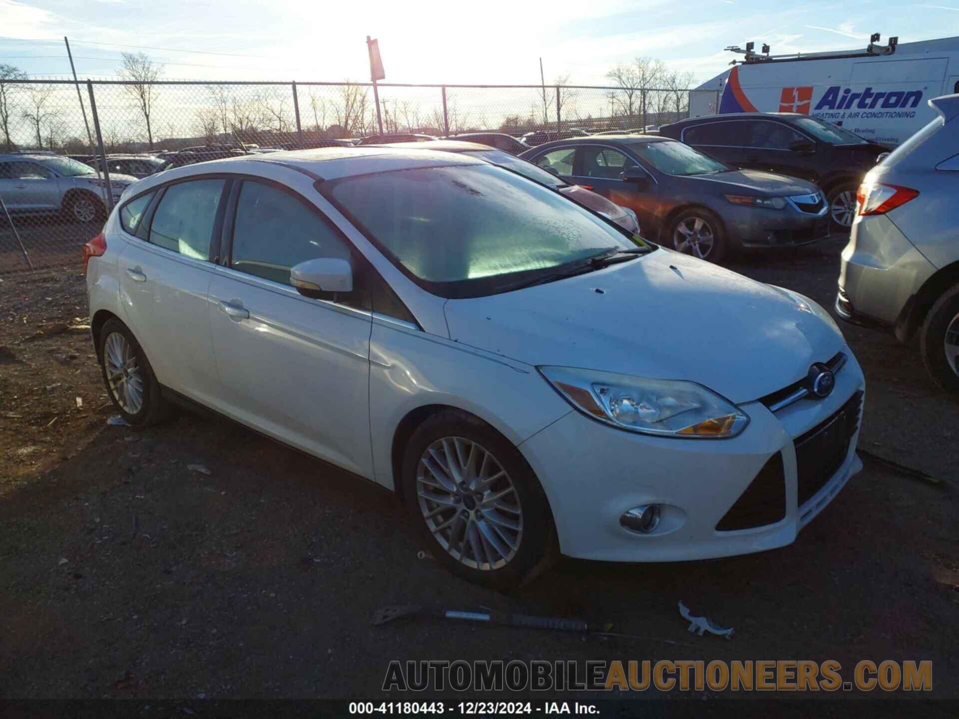 1FAHP3M25CL303375 FORD FOCUS 2012