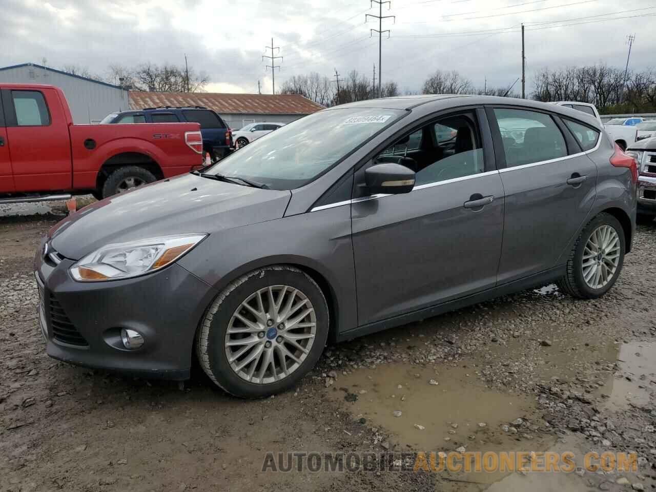 1FAHP3M26CL180007 FORD FOCUS 2012