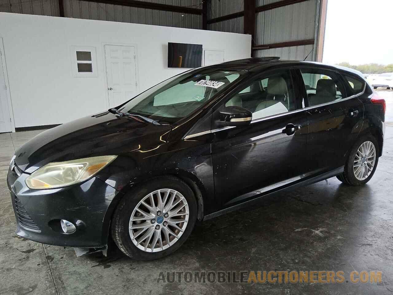 1FAHP3M2XCL105777 FORD FOCUS 2012