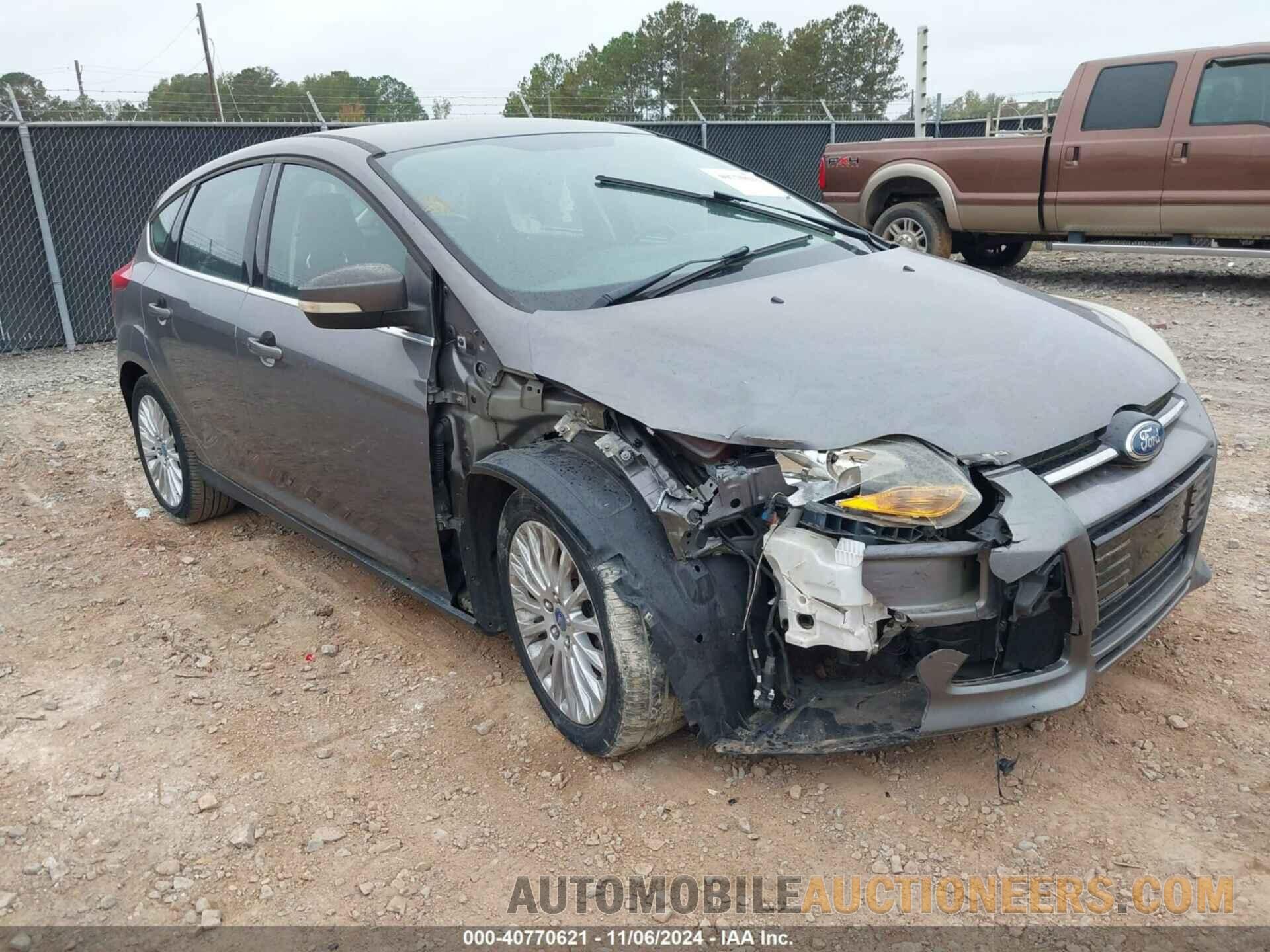 1FAHP3N27CL230900 FORD FOCUS 2012