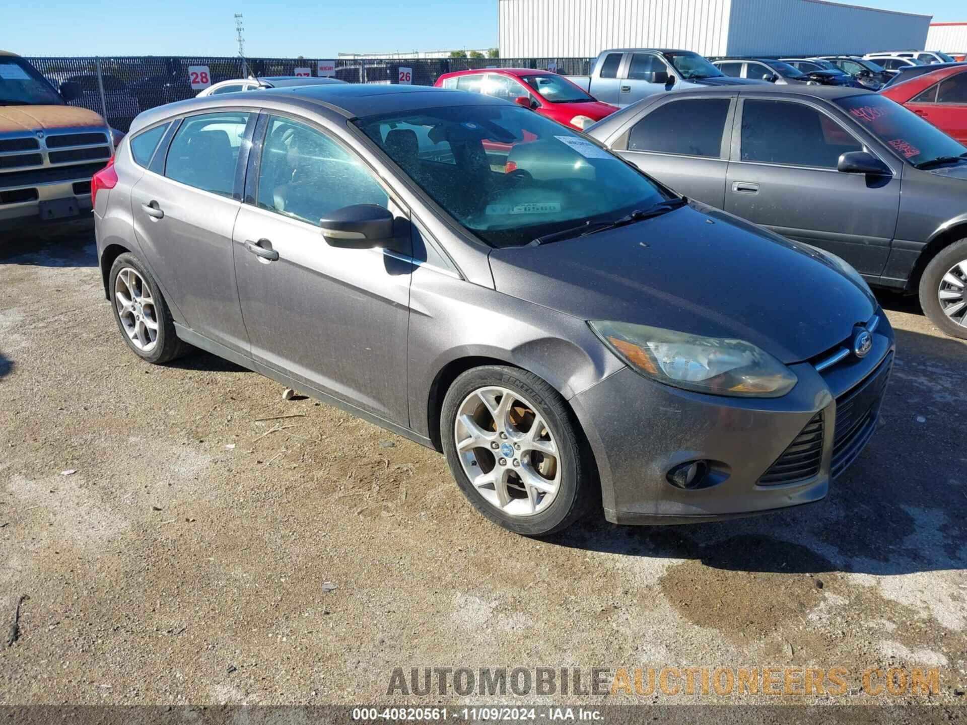 1FAHP3N28CL256891 FORD FOCUS 2012