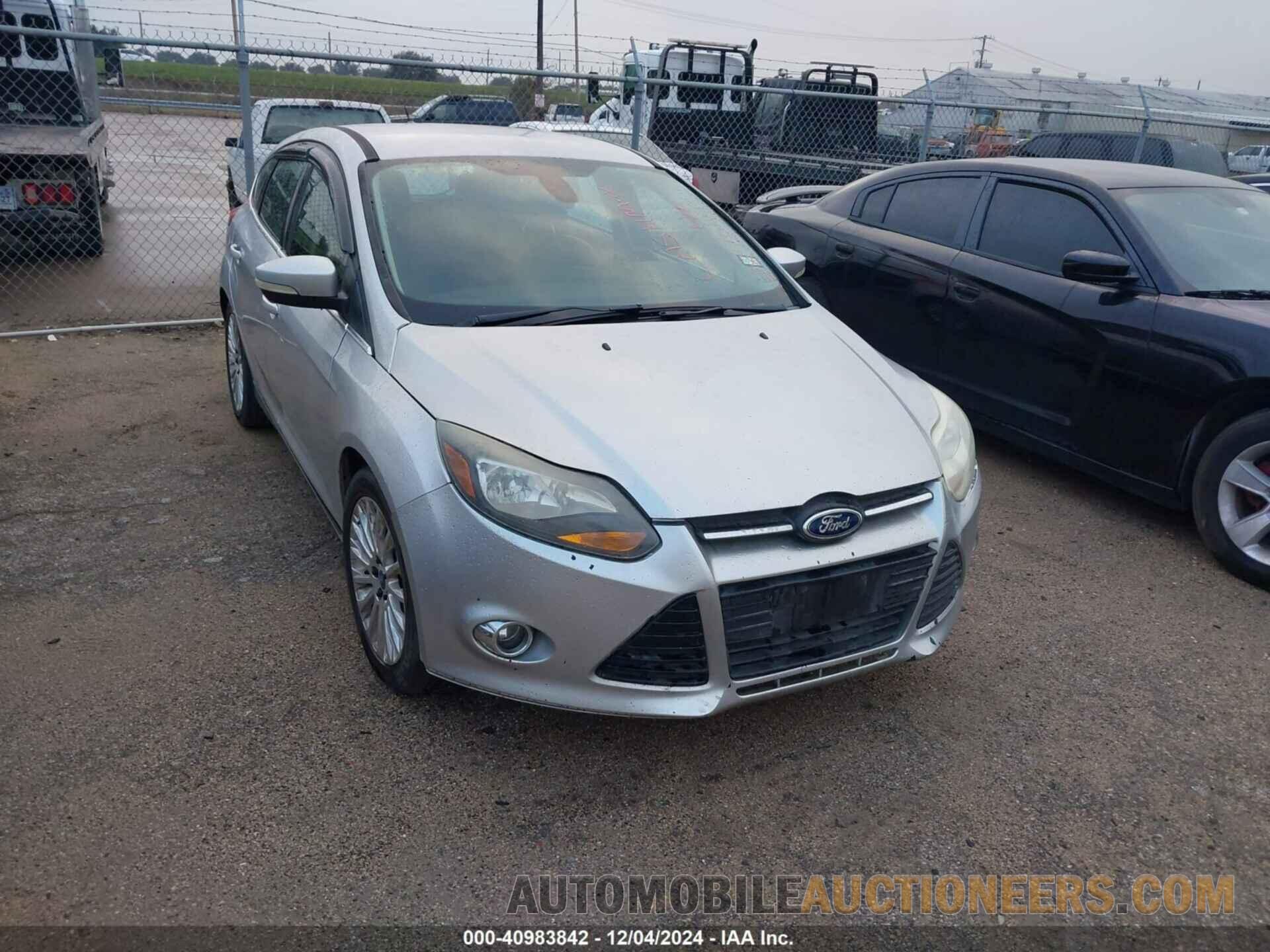 1FAHP3N2XCL284241 FORD FOCUS 2012