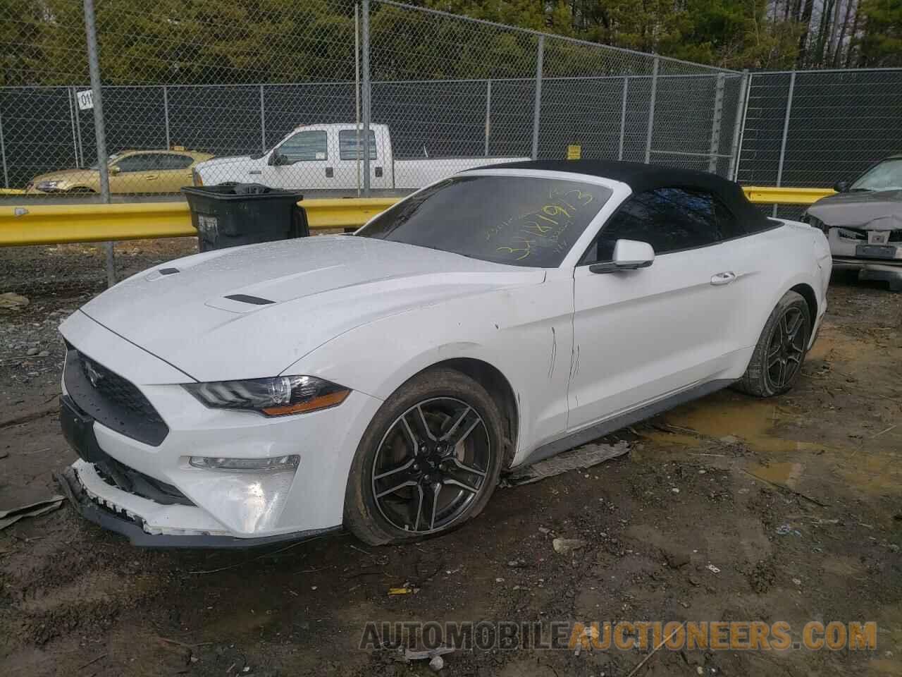 1FATP8UH0J5132824 FORD MUSTANG 2018