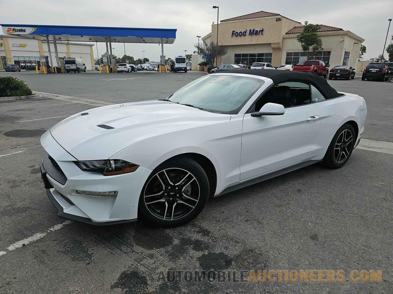 1FATP8UH0M5122590 Ford Mustang 2021