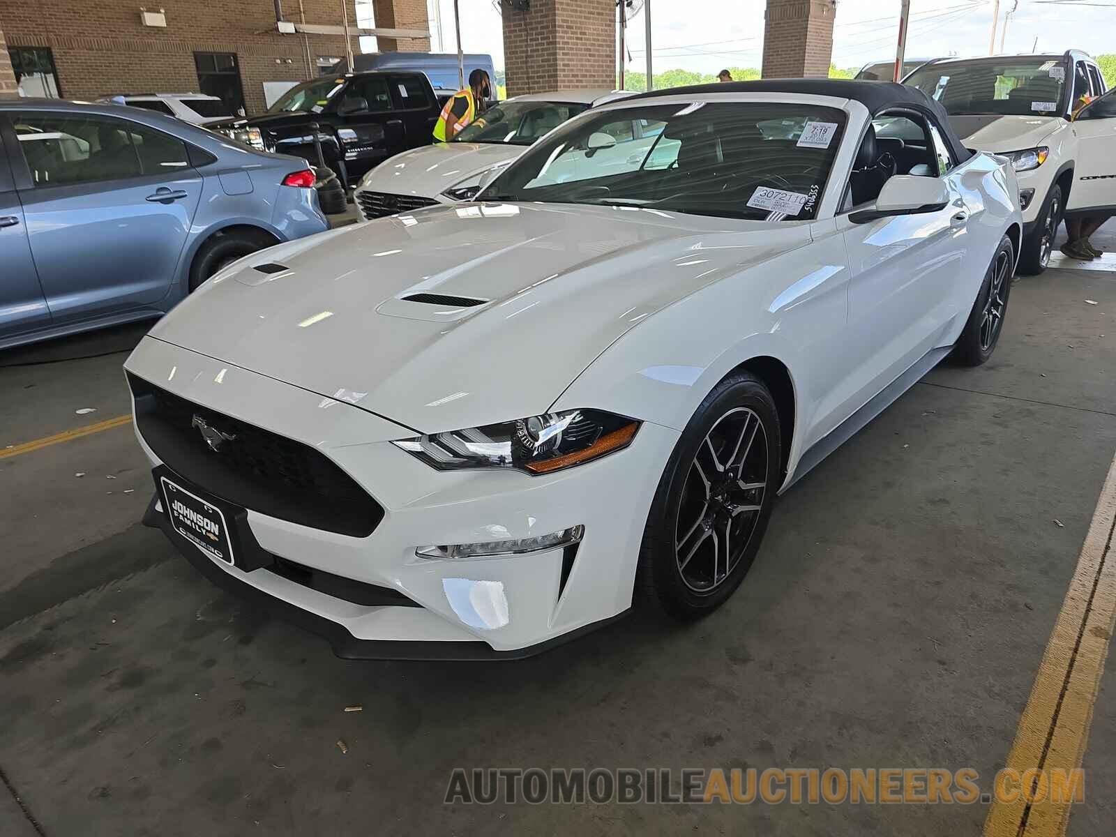 1FATP8UH3J5136060 Ford Mustang 2018