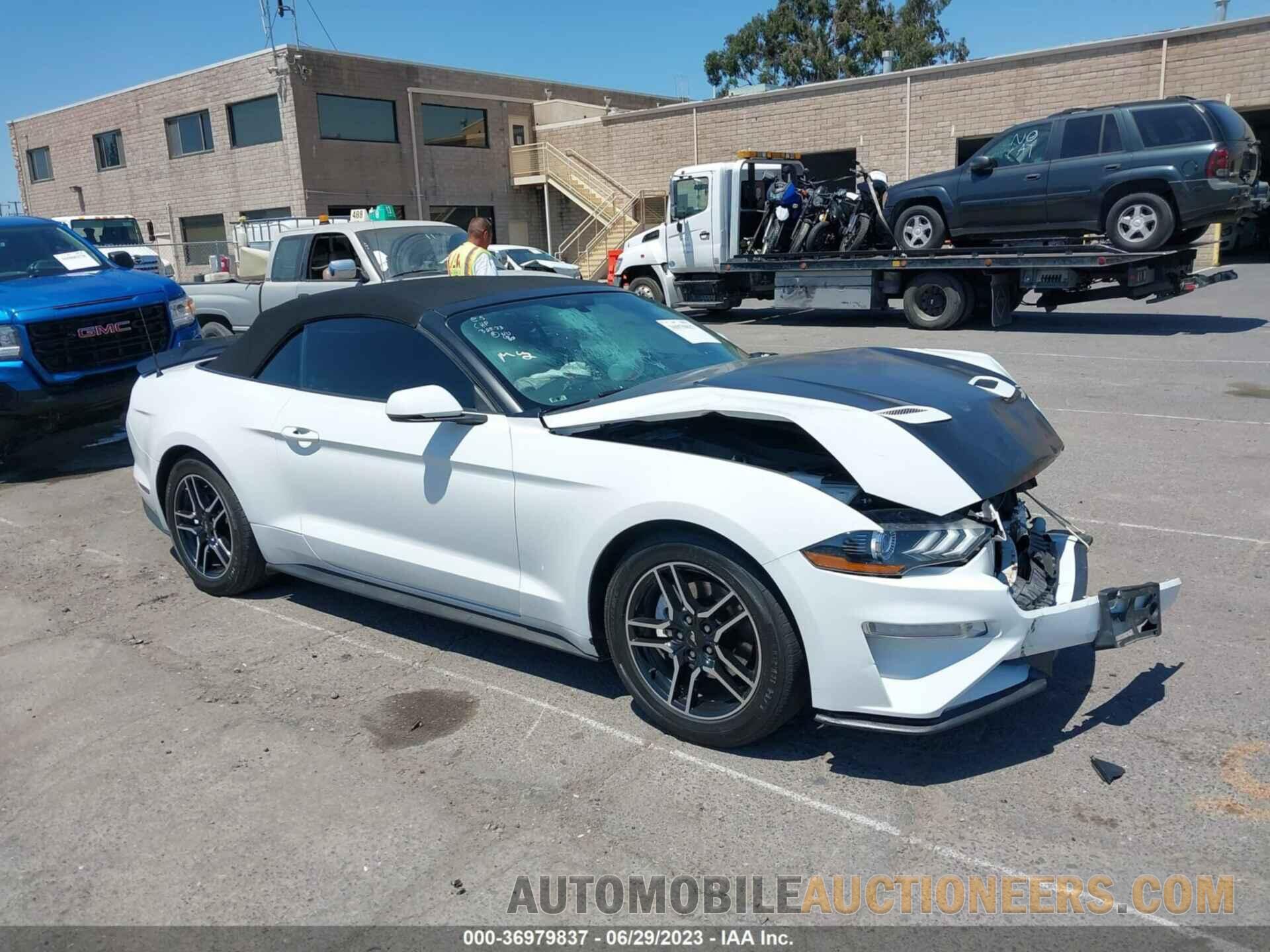 1FATP8UH5J5111354 FORD MUSTANG 2018