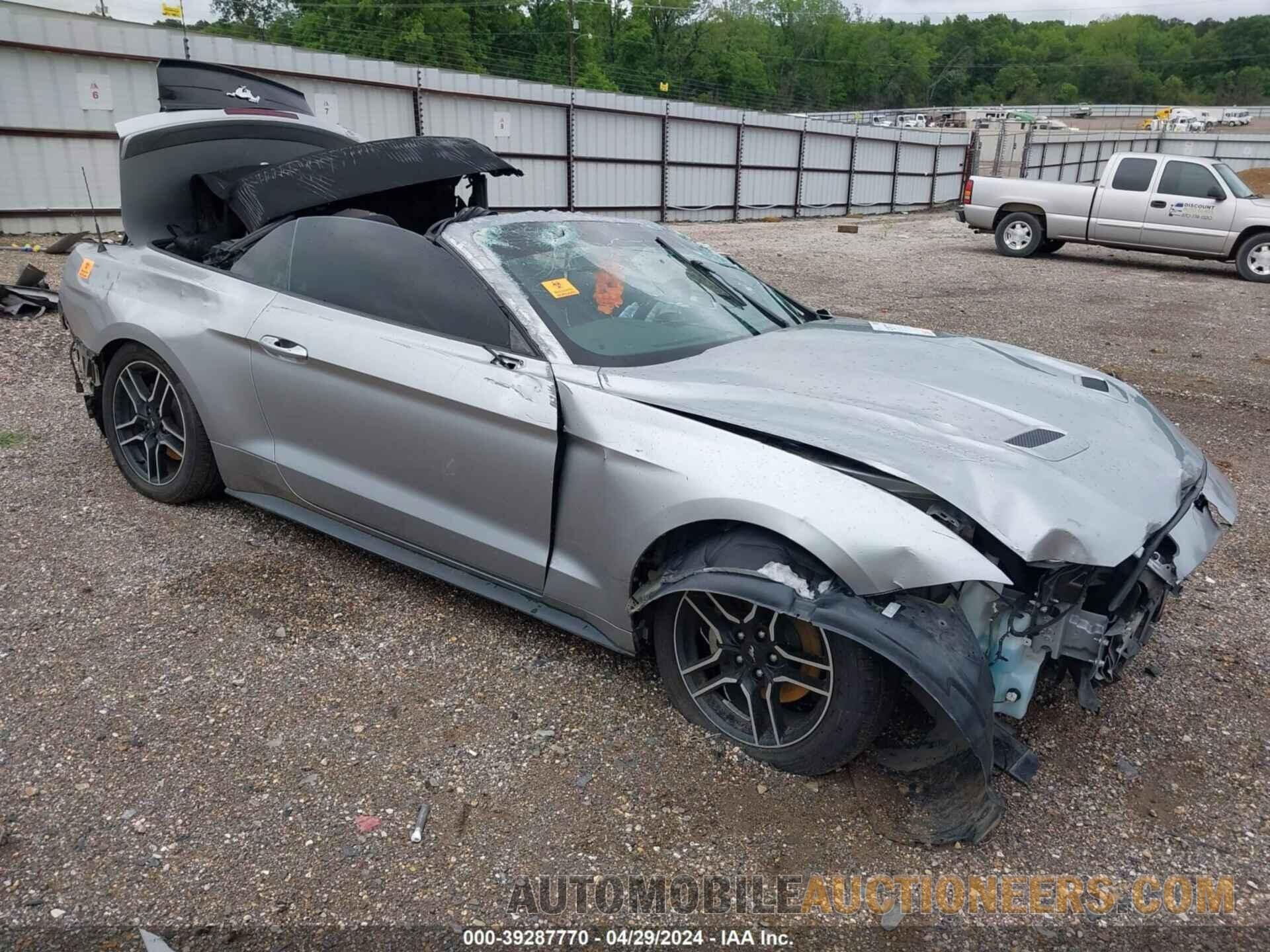 1FATP8UH5L5106366 FORD MUSTANG 2020