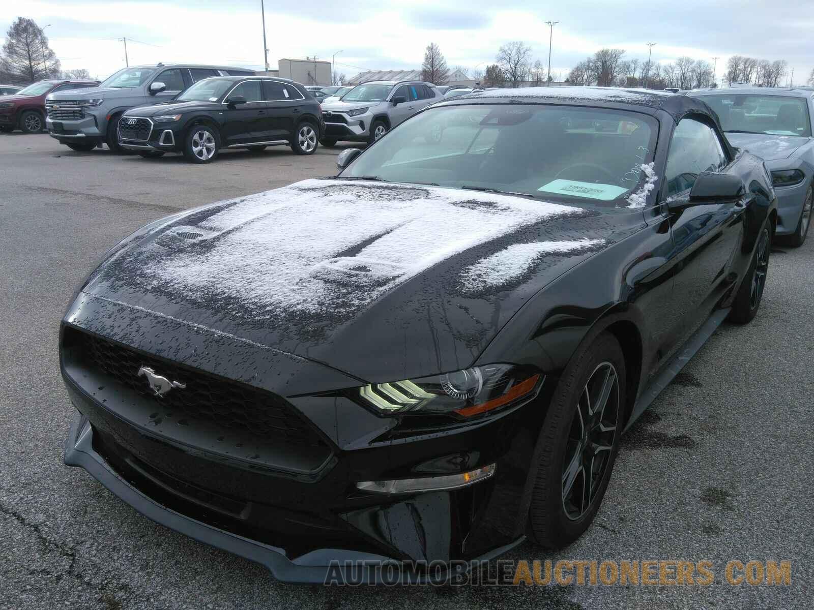 1FATP8UH5M5107180 Ford Mustang 2021
