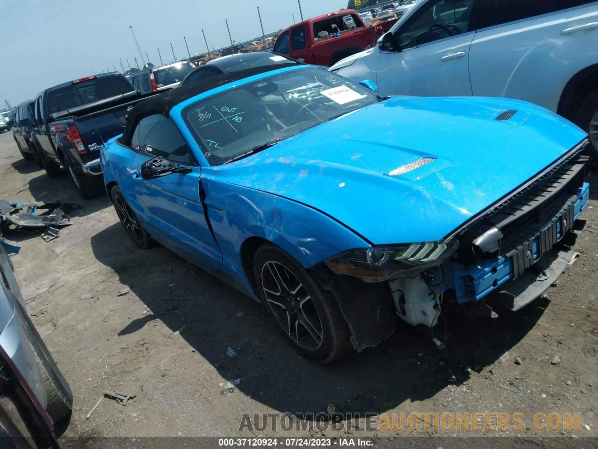 1FATP8UH5N5124272 FORD MUSTANG 2022