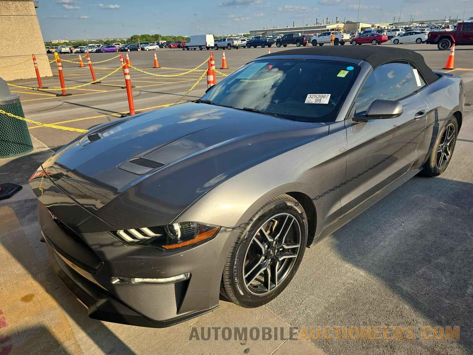 1FATP8UH7M5100828 Ford Mustang 2021