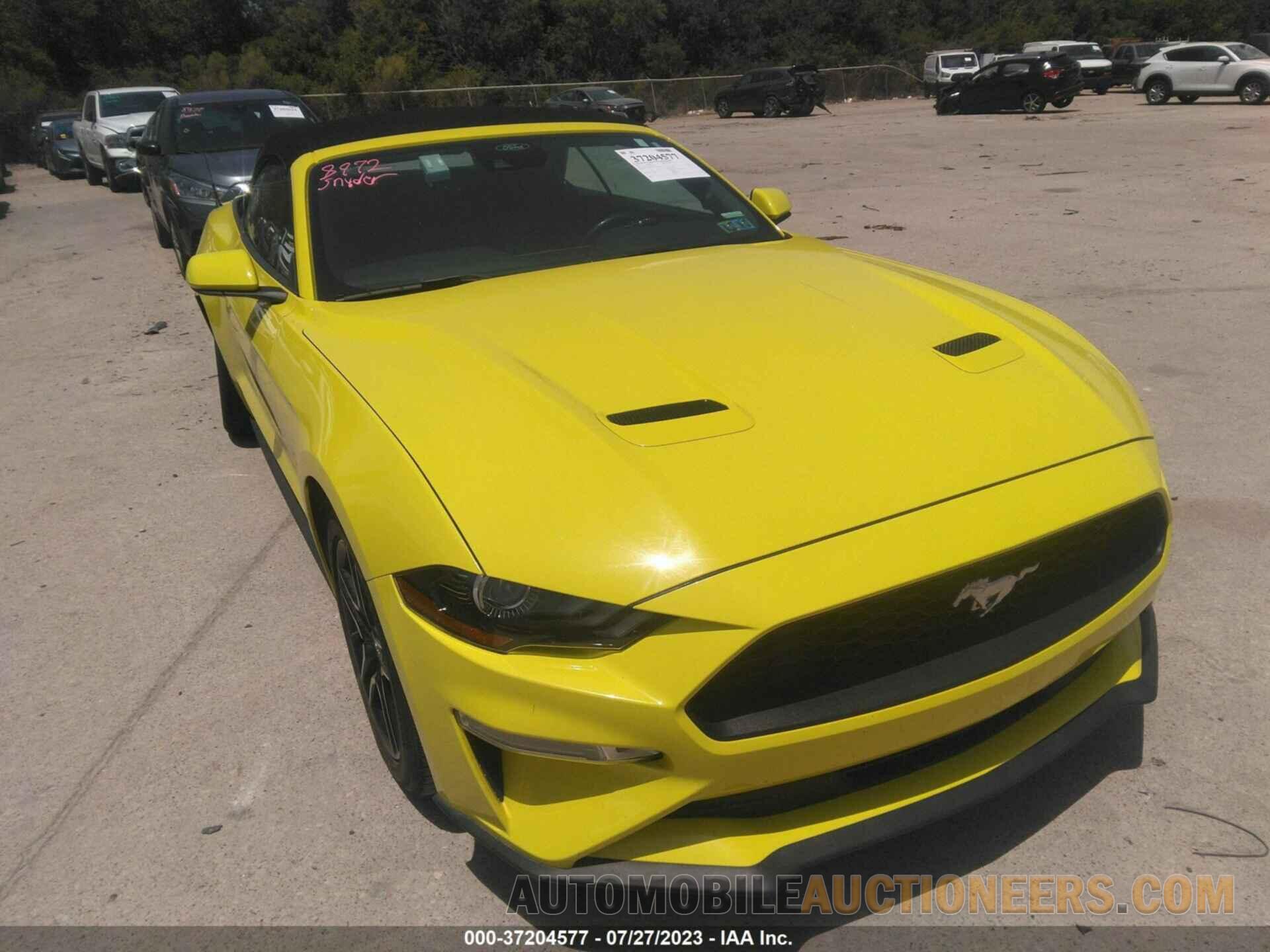 1FATP8UH7M5116737 FORD MUSTANG 2021