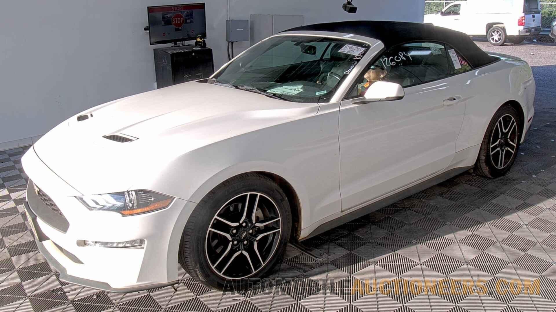 1FATP8UH9K5126084 Ford Mustang 2019