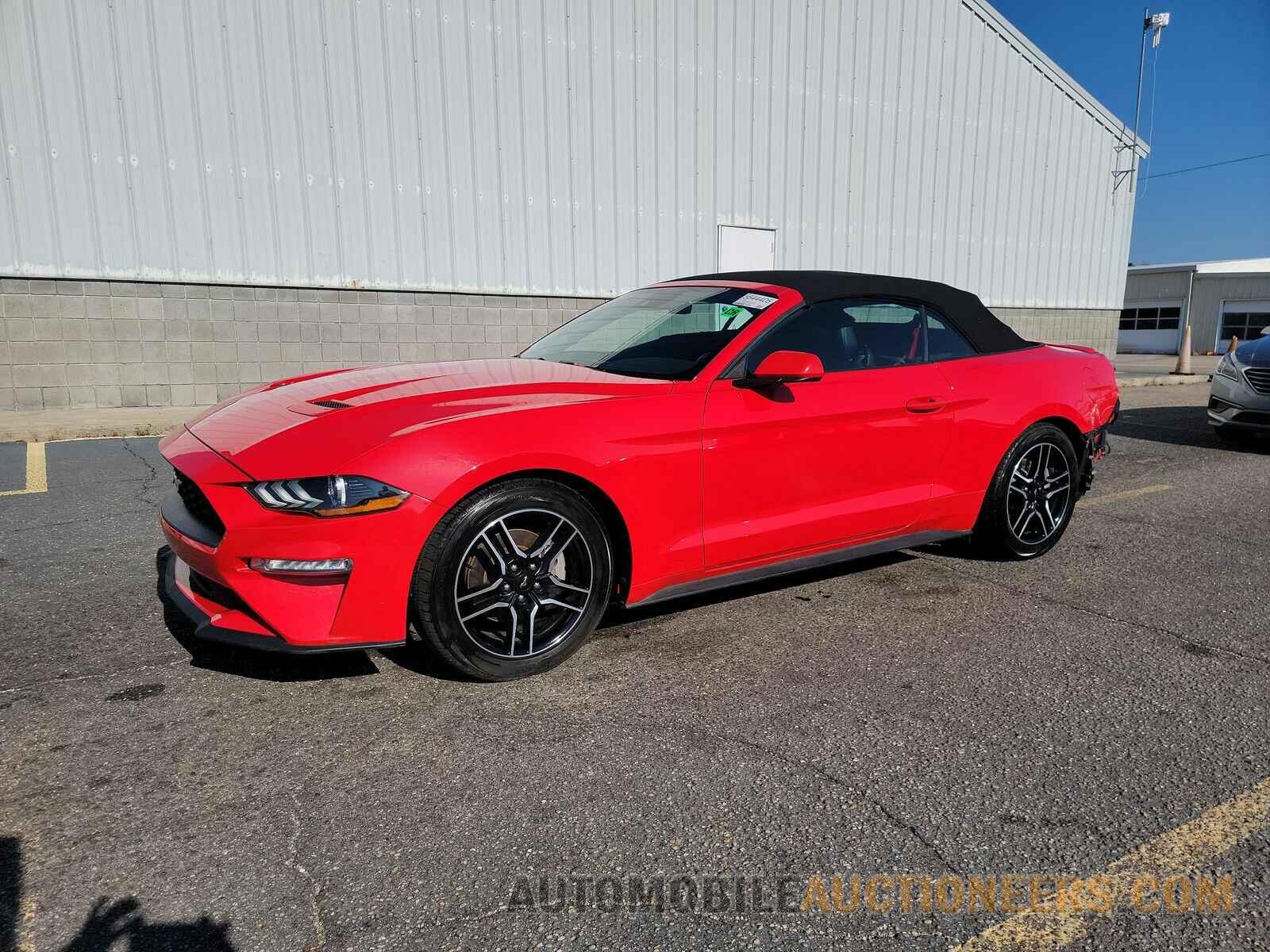 1FATP8UHXM5121026 Ford Mustang 2021