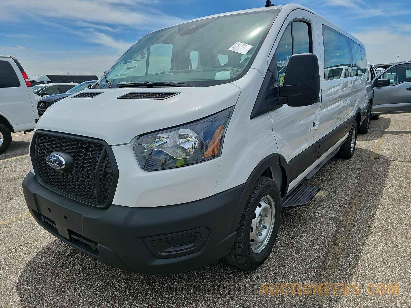 1FBAX2Y82RKB07000 Ford Transit Passenger Wagon 2024