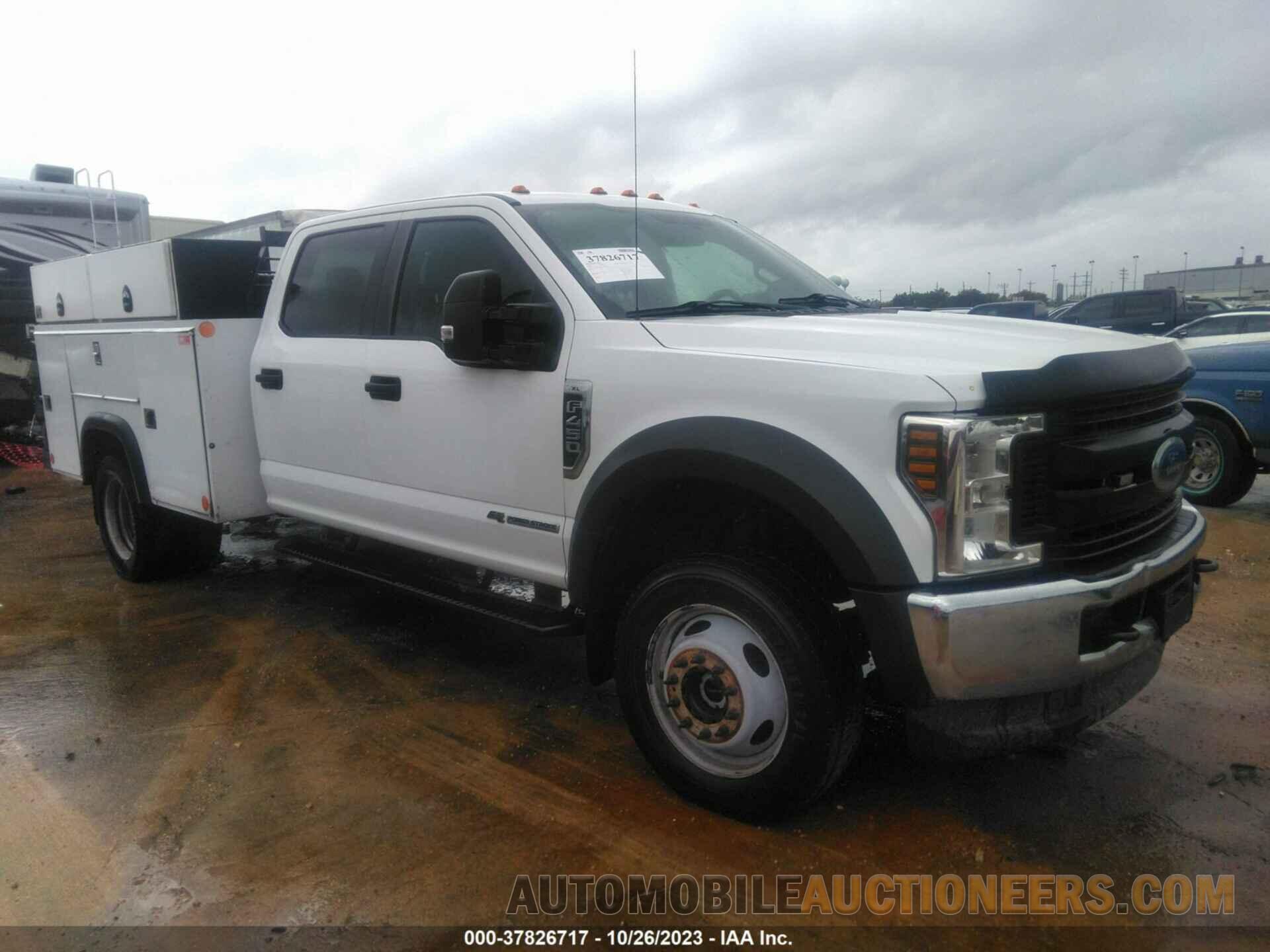 1FD0W4HTXJEB85064 FORD F-450 CHASSIS 2018