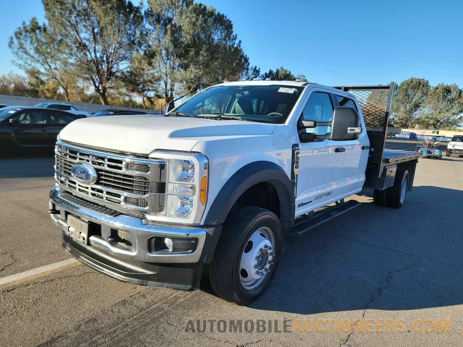 1FD0W5HT1PEC71944 Ford Super Duty F-550 2023